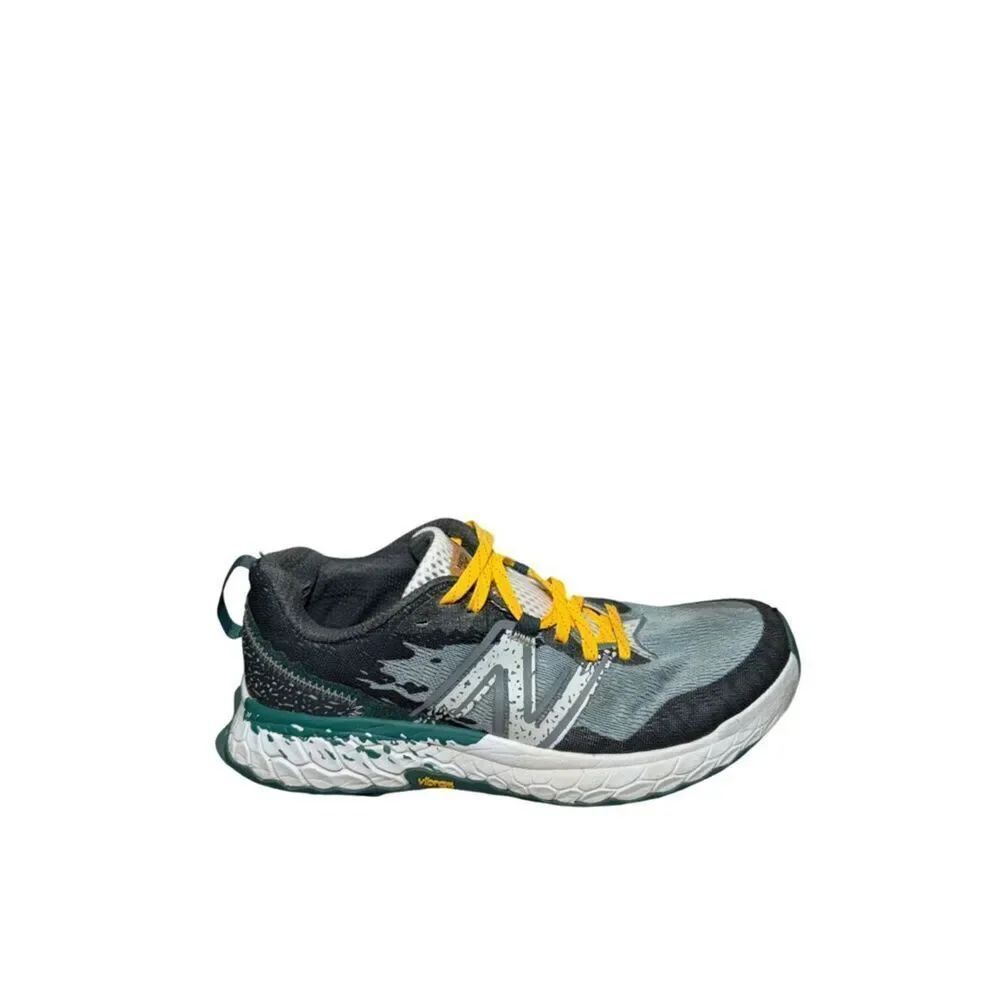 New Balance Fresh foam Gray & Green Sneaker with Yellow Laces size 11